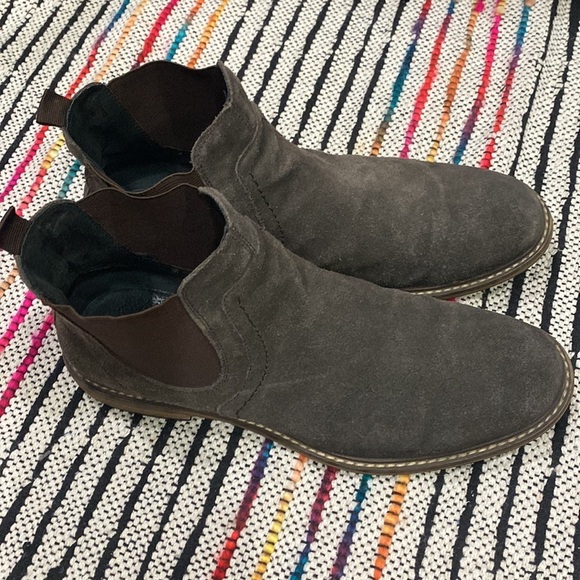 Public Opinion Chelsea Style Boot Size Men’s size 8 Brown Suede main image 13